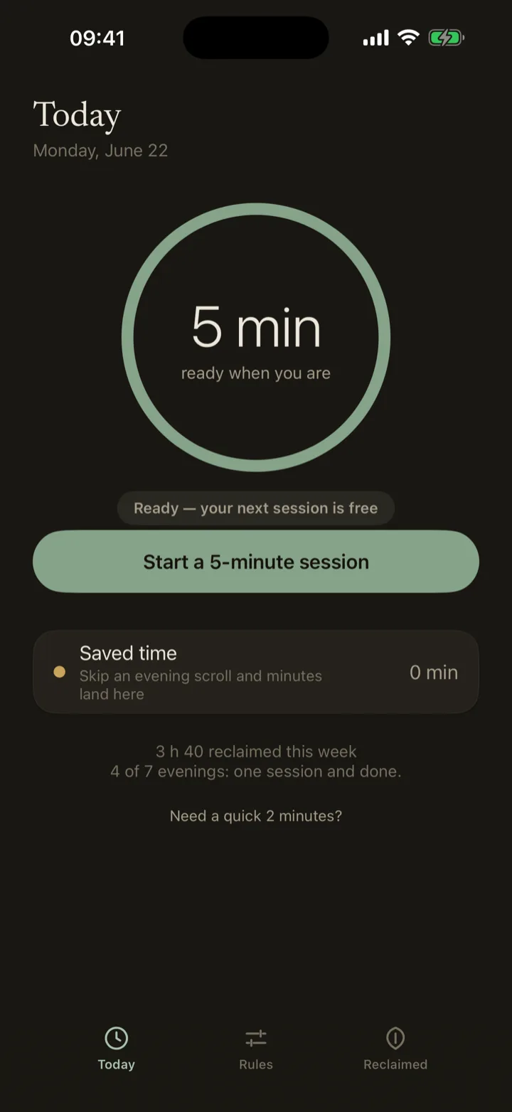The Interruptus Today screen: a calm sage ring counting down a five-minute session.